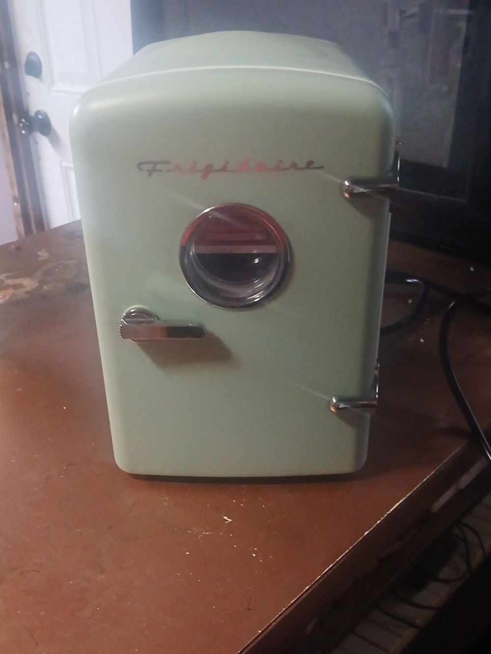 Frigidaire Retro Mint Mini Refrigerator - Compact Electronics